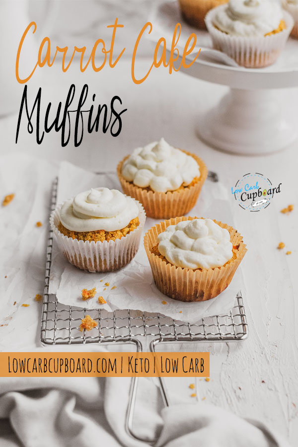 Keto carrot cake muffins with cream cheese frosting. A simple low carb carb dessert recipe that is the perfect Easter keto treat. #ketomuffin #carrotcakemuffins